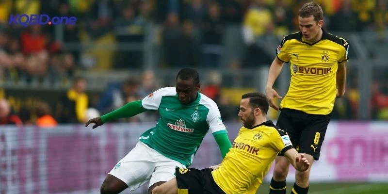 Phong độ các đội có sự khác biệt rõ ràng